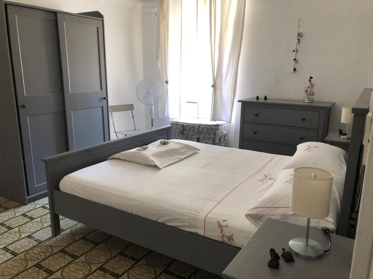 Casa Relax, Un Uliveto Sul Mare. Villa Diano San Pietro Eksteriør bilde